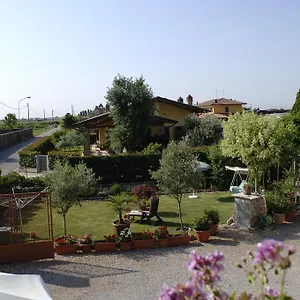 bb-il-girasole-roverbella.hotelinveneto.com/